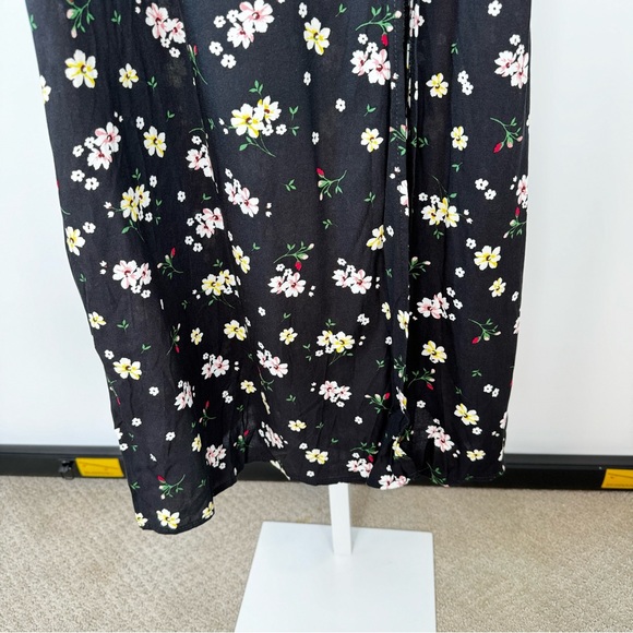 Liberty. Size xl - Picture 11 of 11